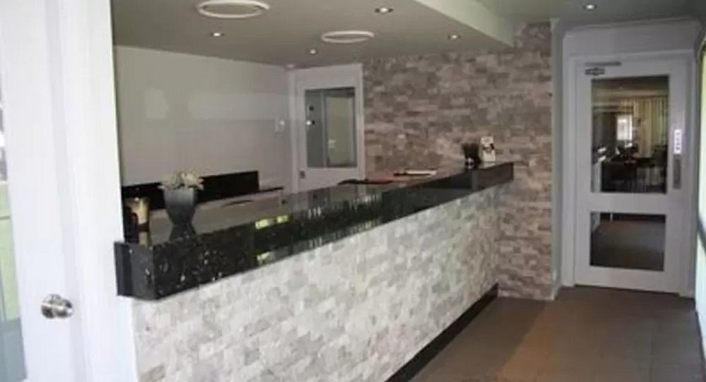 Zig Zag Motel & Apartments Литгоу Экстерьер фото